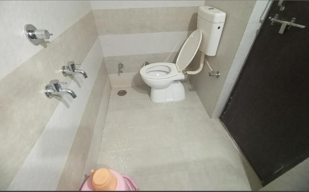 Hotel Paradise Stays Pachmarhī المظهر الخارجي الصورة